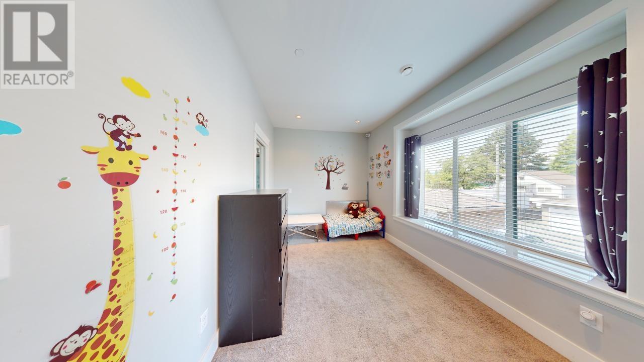 Listing Picture 27 of 39 : 3317 E 3RD AVENUE, Vancouver / 溫哥華 - 魯藝地產 Yvonne Lu Group - MLS Medallion Club Member