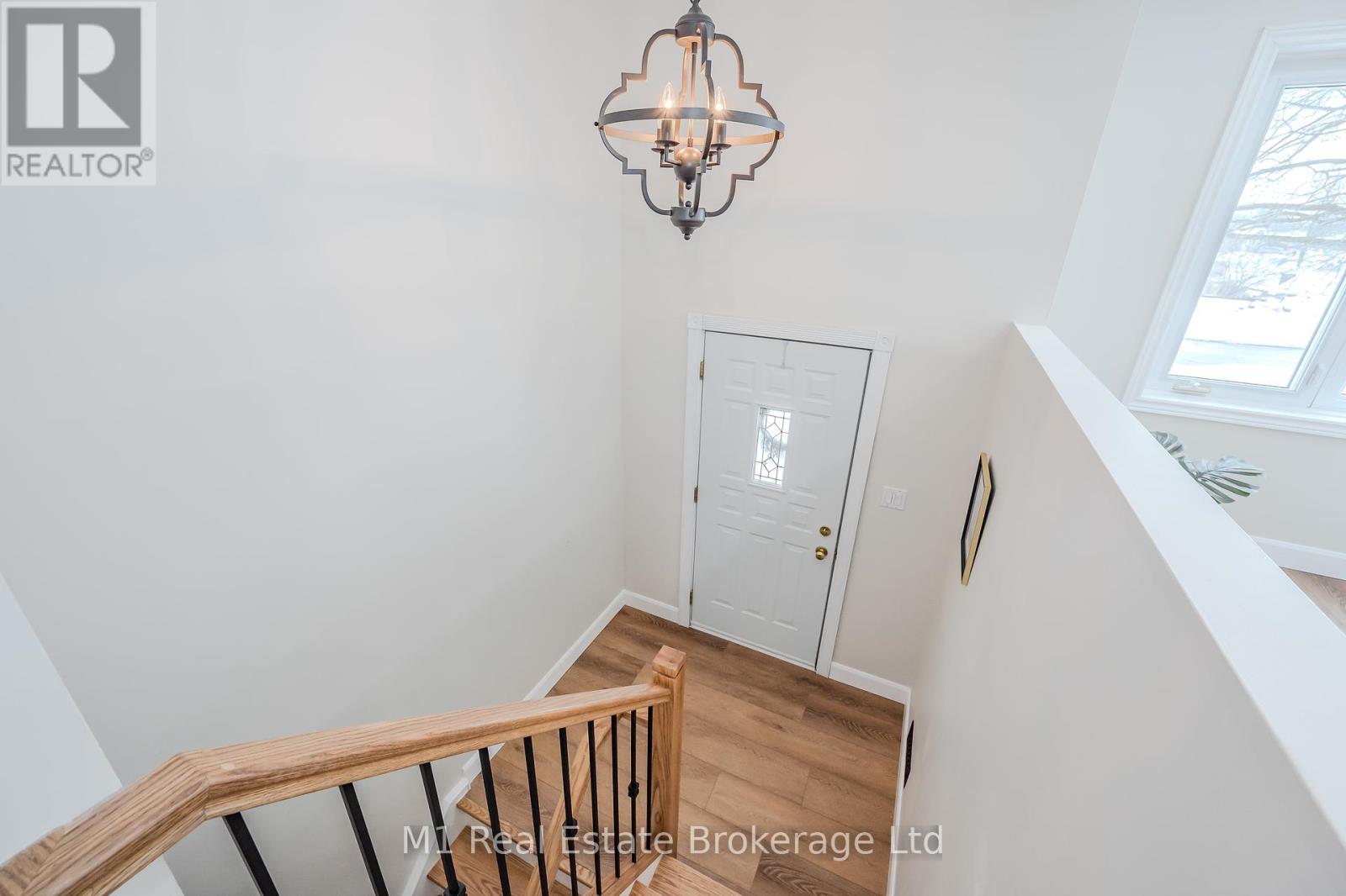 4 Longfellow Avenue, Guelph, Ontario  N1E 6G3 - Photo 11 - X11992678