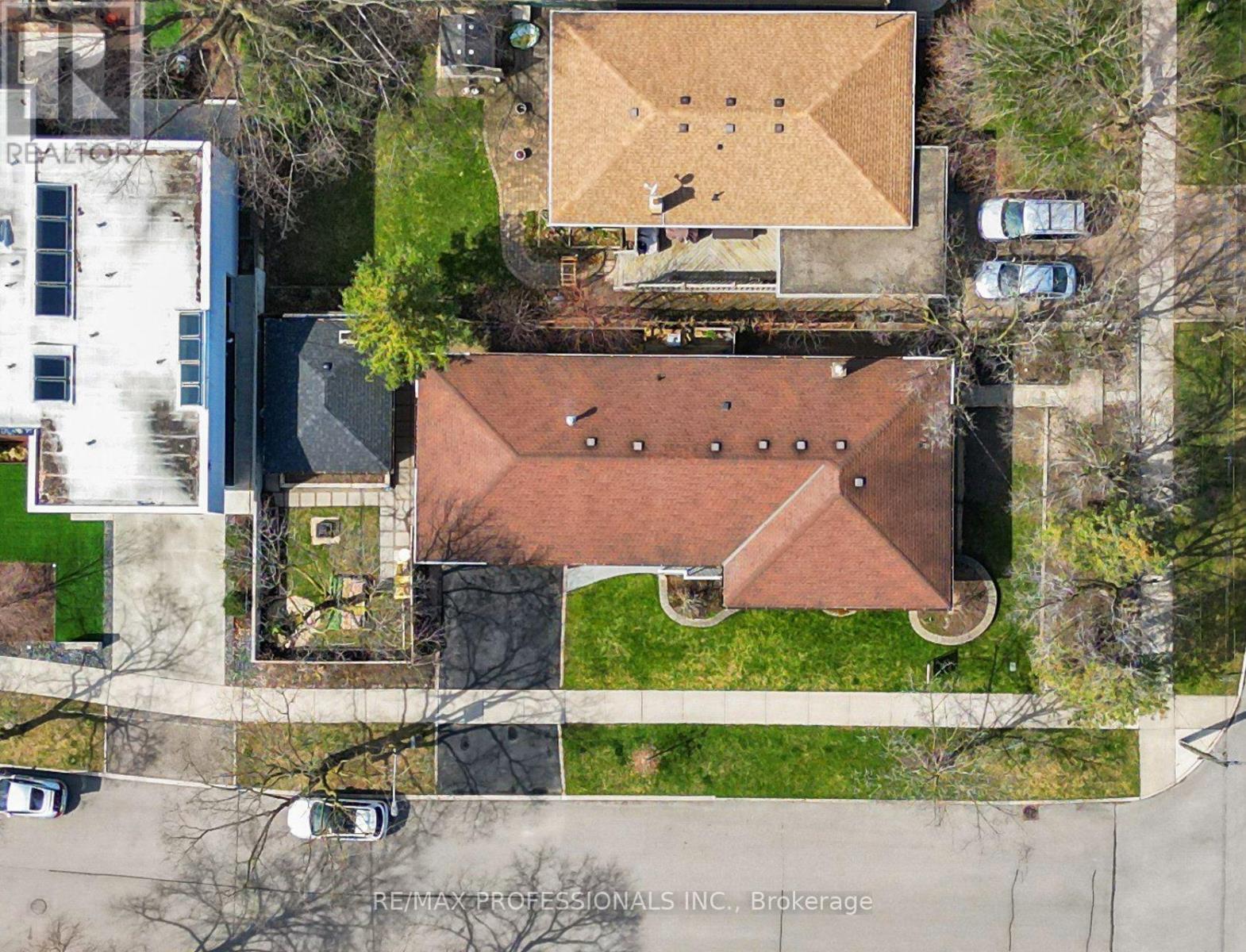 Property at 2 WOODPARK ROAD image 3