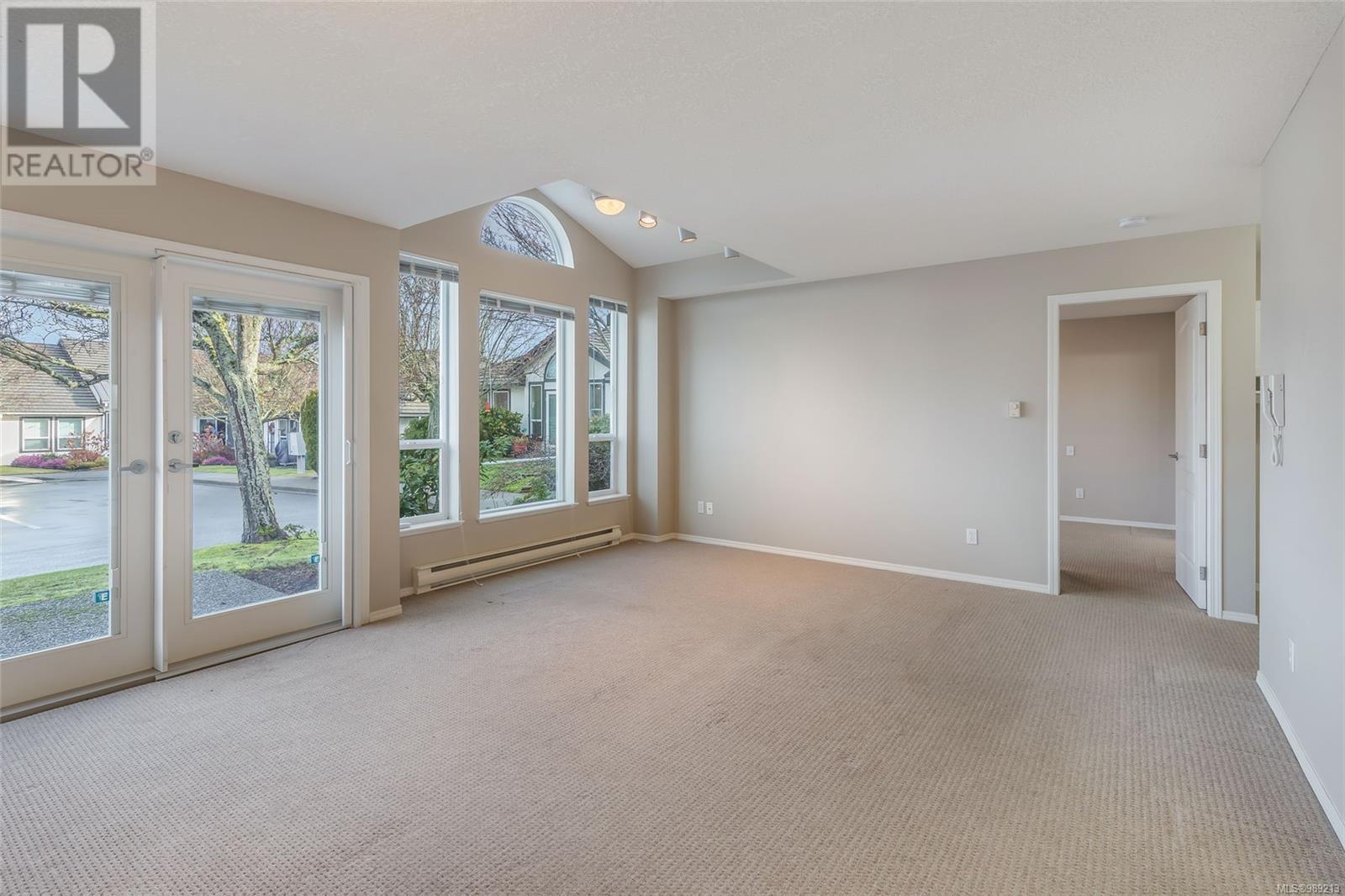 501 265 Mills St, Parksville, British Columbia  V9P 2J7 - Photo 9 - 989213