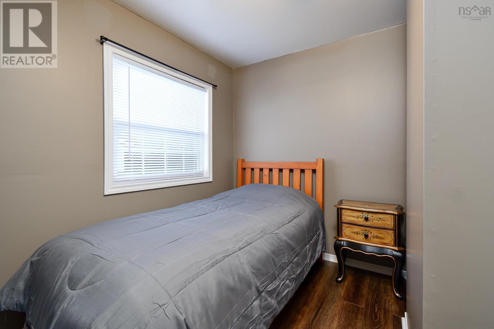 104 Butts Street, Sydney Mines, Nova Scotia  B1V 1N5 - Photo 20 - 202500277