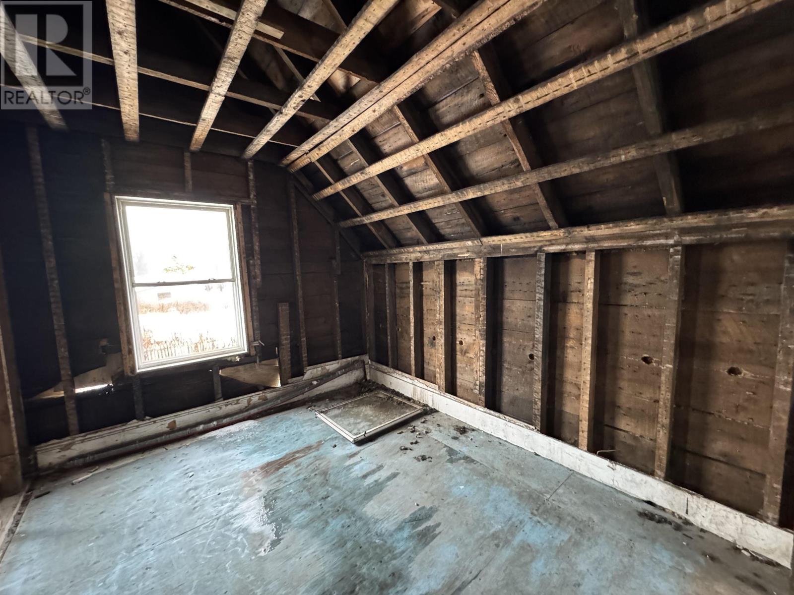 17 Thompson Avenue, North Sydney, Nova Scotia  B2A 1X7 - Photo 7 - 202503765