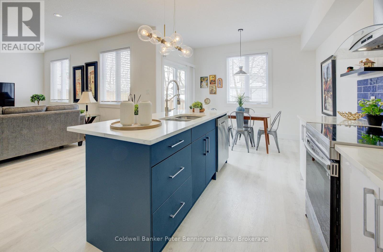 41 Queensway Drive, Woolwich, Ontario  N0B 2N0 - Photo 13 - X11992698