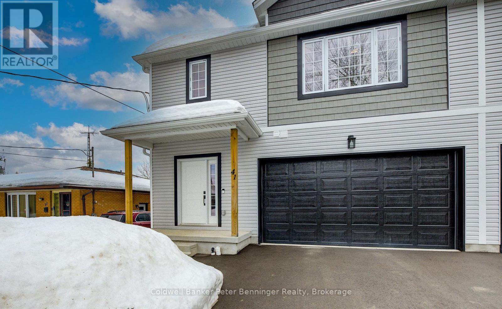 Property at 41 QUEENSWAY DRIVE image 3