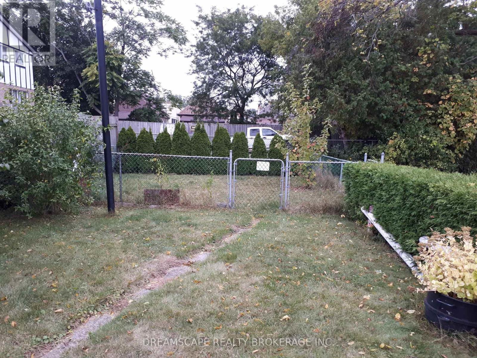 1026 York Street, London East, Ontario  N5W 2T5 - Photo 14 - X11992728