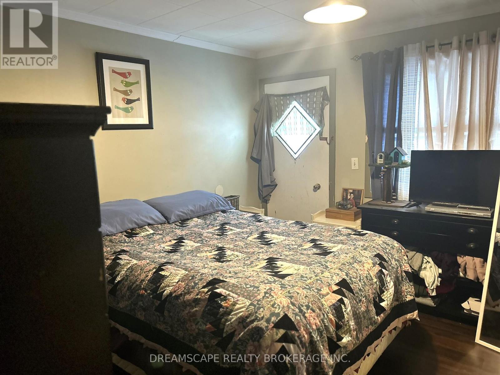 1026 York Street, London East, Ontario  N5W 2T5 - Photo 6 - X11992728