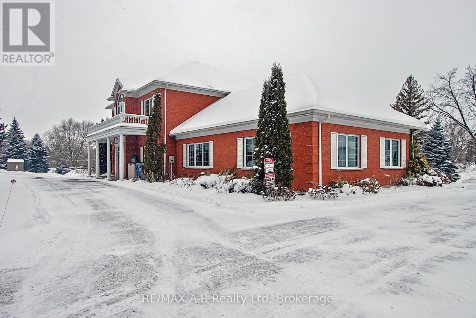 140 Foundry Street, Wilmot, Ontario  N3A 2P7 - Photo 3 - X11992755