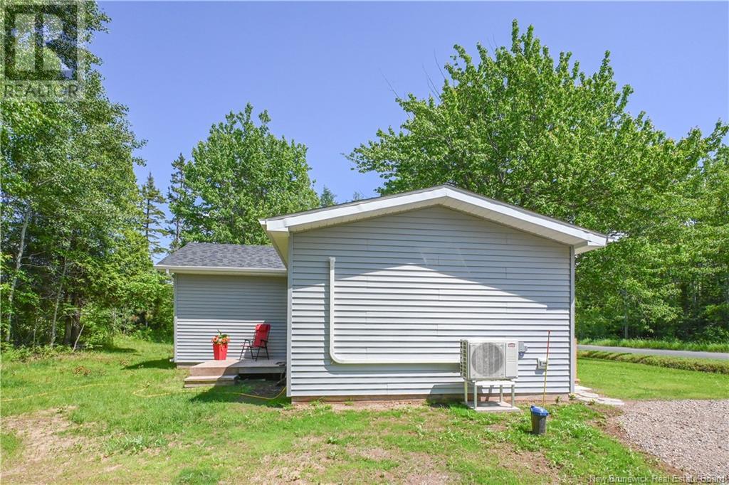 266 Herbert Road, Pokemouche, New Brunswick  E8P 1H1 - Photo 3 - NB113262