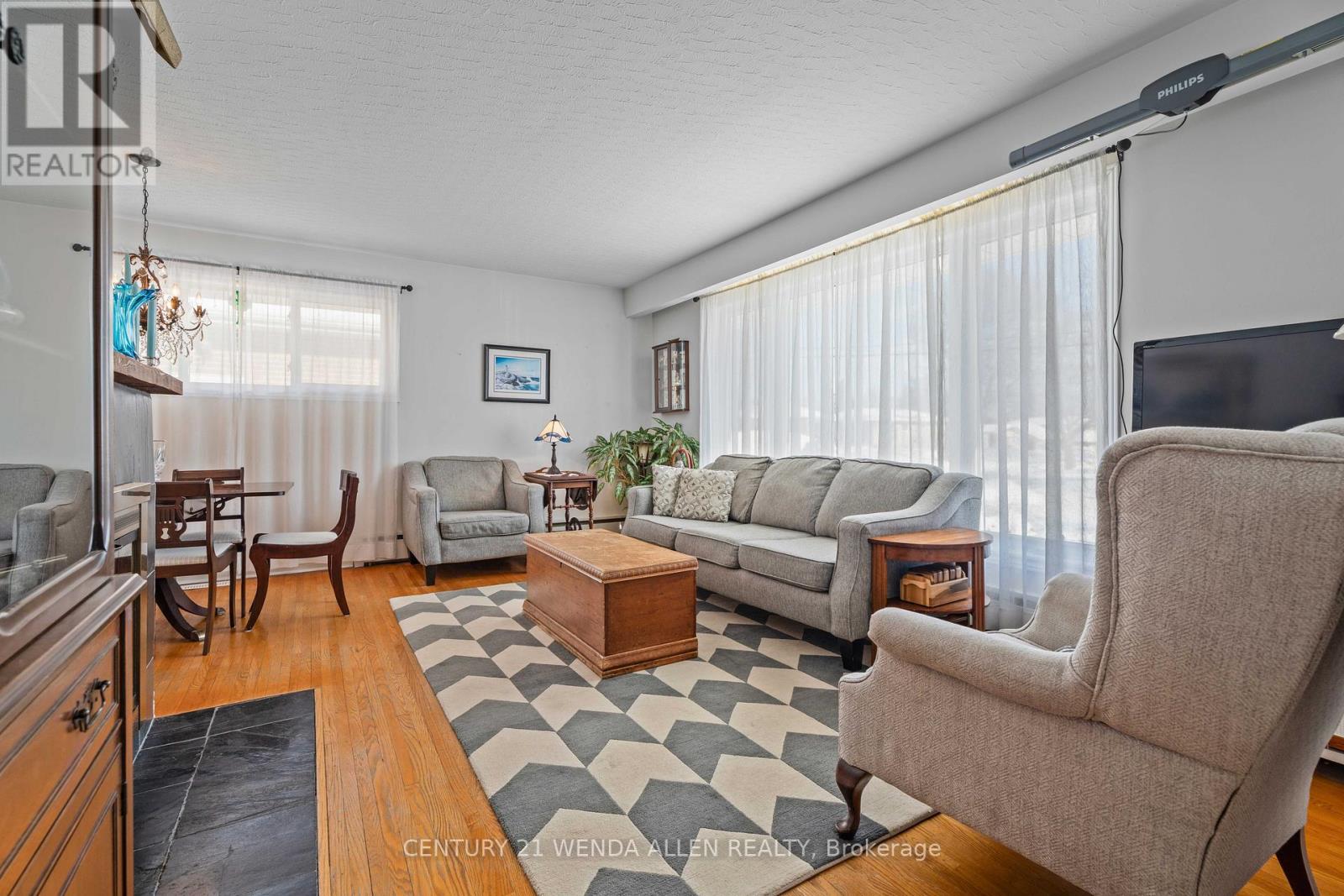 560 Central Park Boulevard N, Oshawa, Ontario  L1G 6A4 - Photo 6 - E11992730