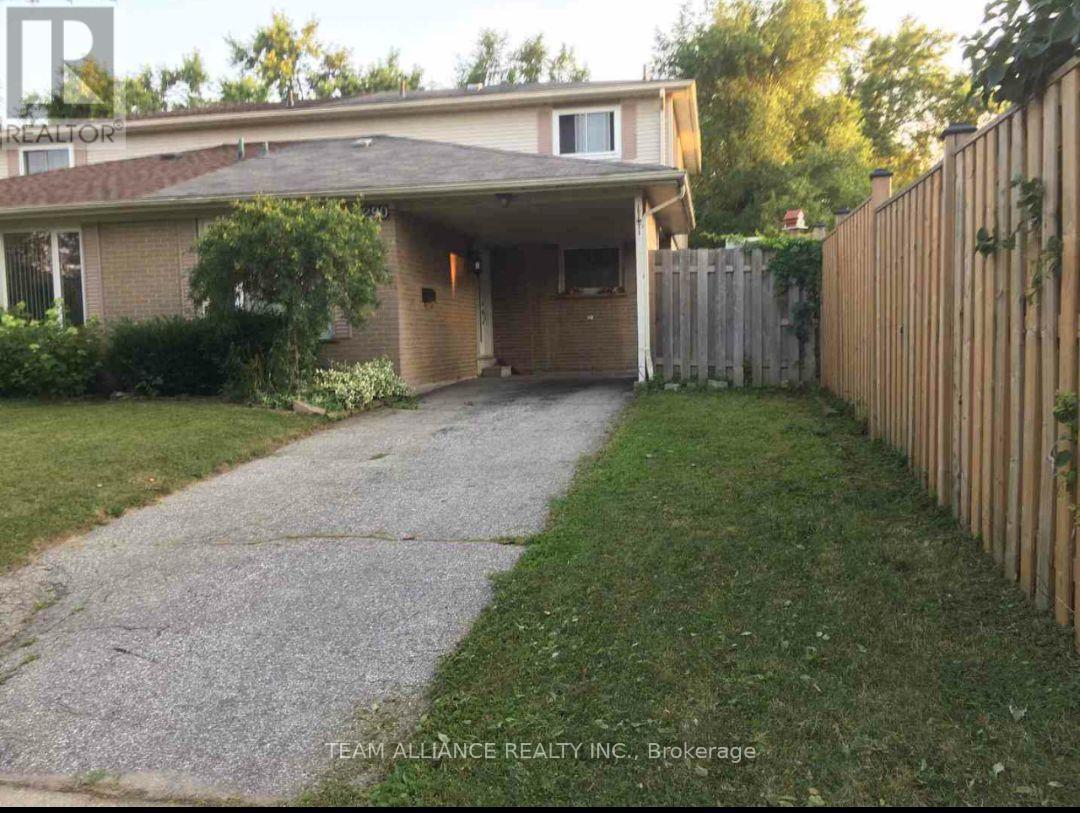 2290 Delkus Crescent, Mississauga, Ontario  L5A 1K7 - Photo 1 - W11992711