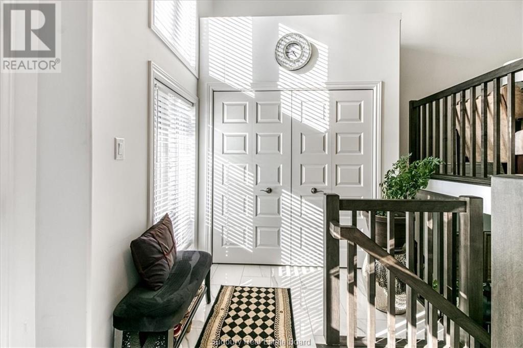 Property at 178 Eclipse Court image 4