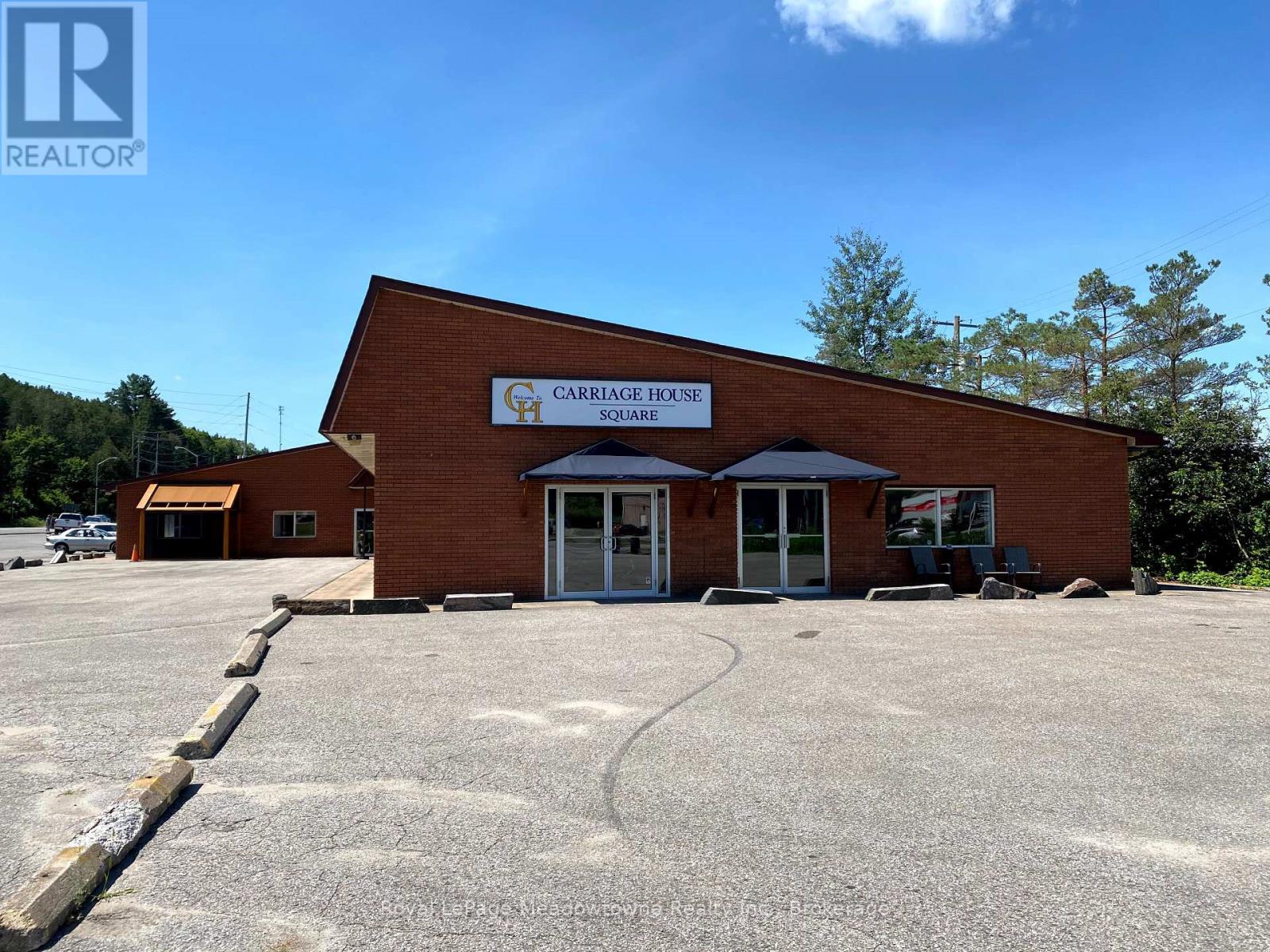 3 - 5 BOBCAYGEON ROAD, Minden Hills, Ontario