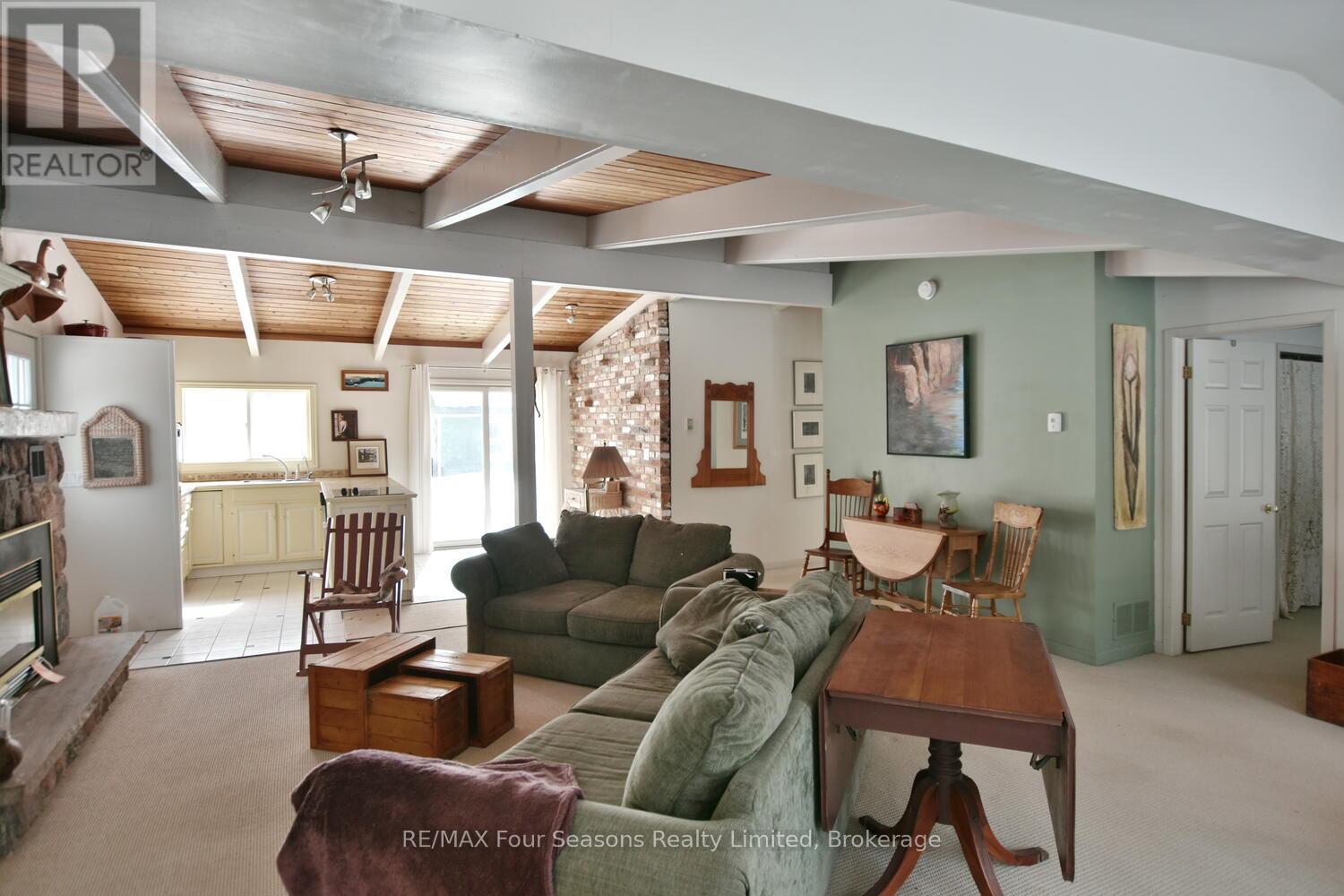 209864 Highway 26, Blue Mountains, Ontario  L9Y 0L1 - Photo 13 - X11992799