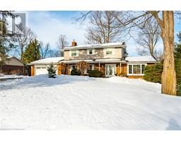 13 WILDAN Drive, Hamilton, Ontario