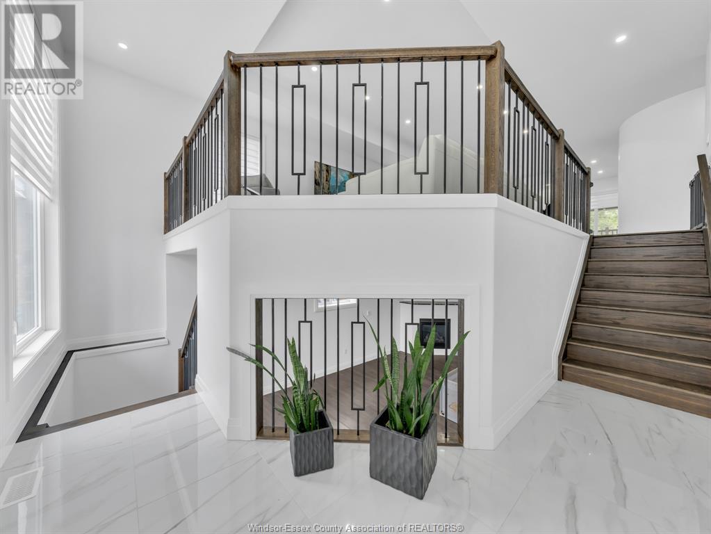 Property at 2927 CLEMENCEAU BOULEVARD image 4