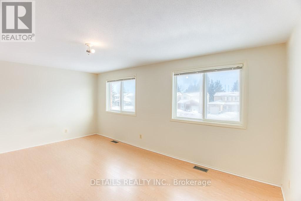 419 Viewmount Drive, Ottawa, Ontario  K2E 7P1 - Photo 12 - X11992959