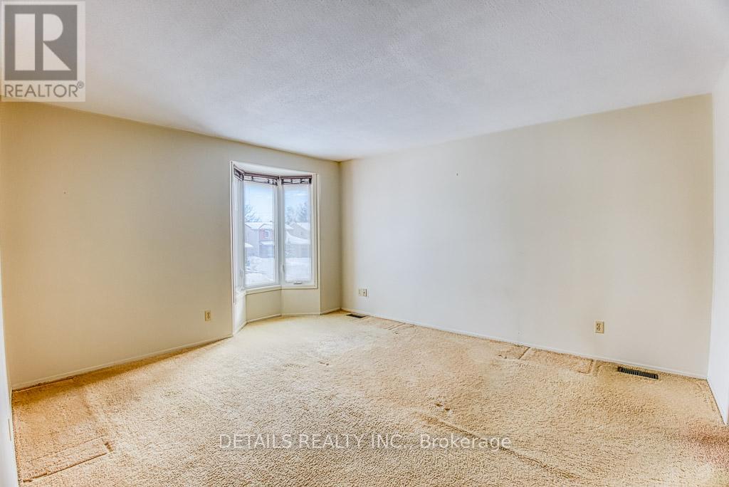 419 Viewmount Drive, Ottawa, Ontario  K2E 7P1 - Photo 13 - X11992959