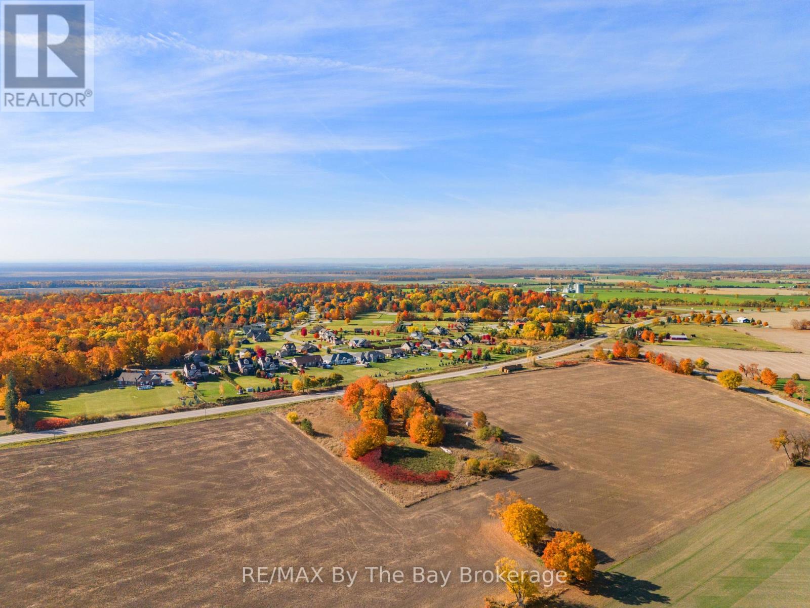 2500 Highway 26, Springwater, Ontario  L9X 0Z8 - Photo 2 - S11992949