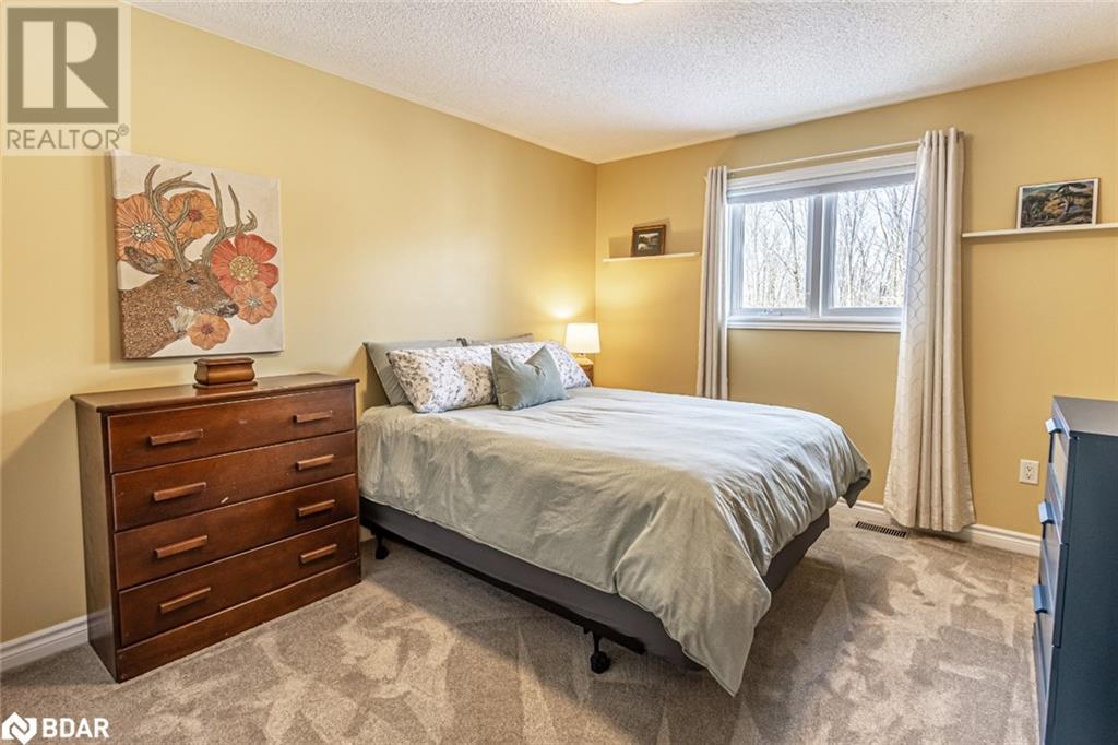 312 Mapleton Avenue, Barrie, Ontario  L4N 5V3 - Photo 11 - 40702246