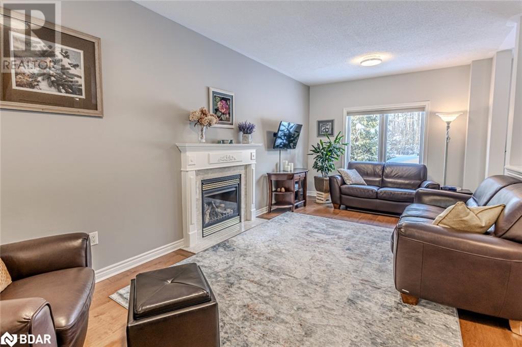 312 Mapleton Avenue, Barrie, Ontario  L4N 5V3 - Photo 6 - 40702246