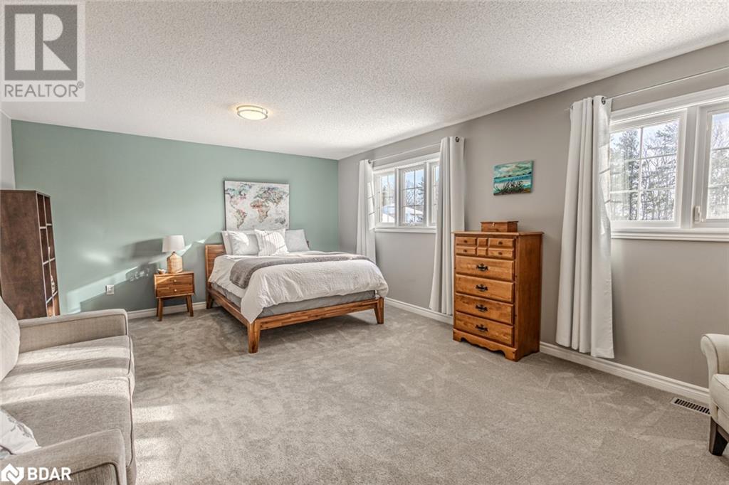312 Mapleton Avenue, Barrie, Ontario  L4N 5V3 - Photo 8 - 40702246