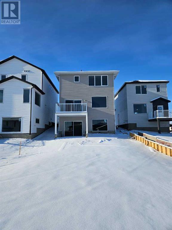 Property at 741 Violet Place W image 2