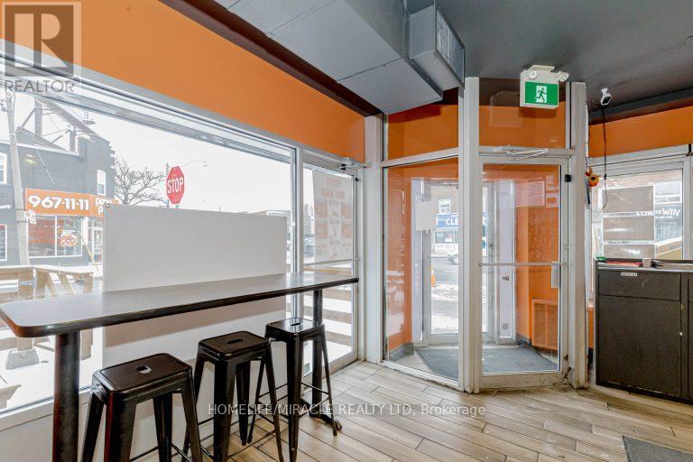 3233 Yonge Street, Toronto (Lawrence Park North), Ontario  M4N 2L5 - Photo 17 - C11992916