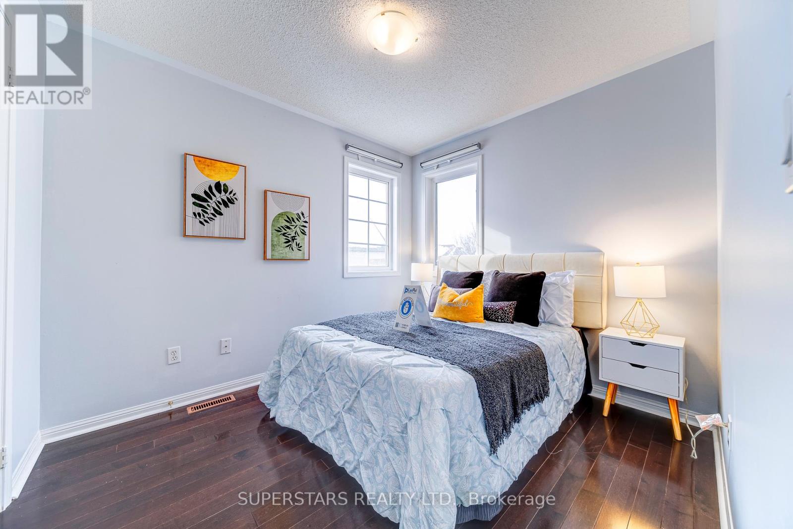 6 Majestic Drive, Markham, Ontario  L6C 2B2 - Photo 15 - N11992927
