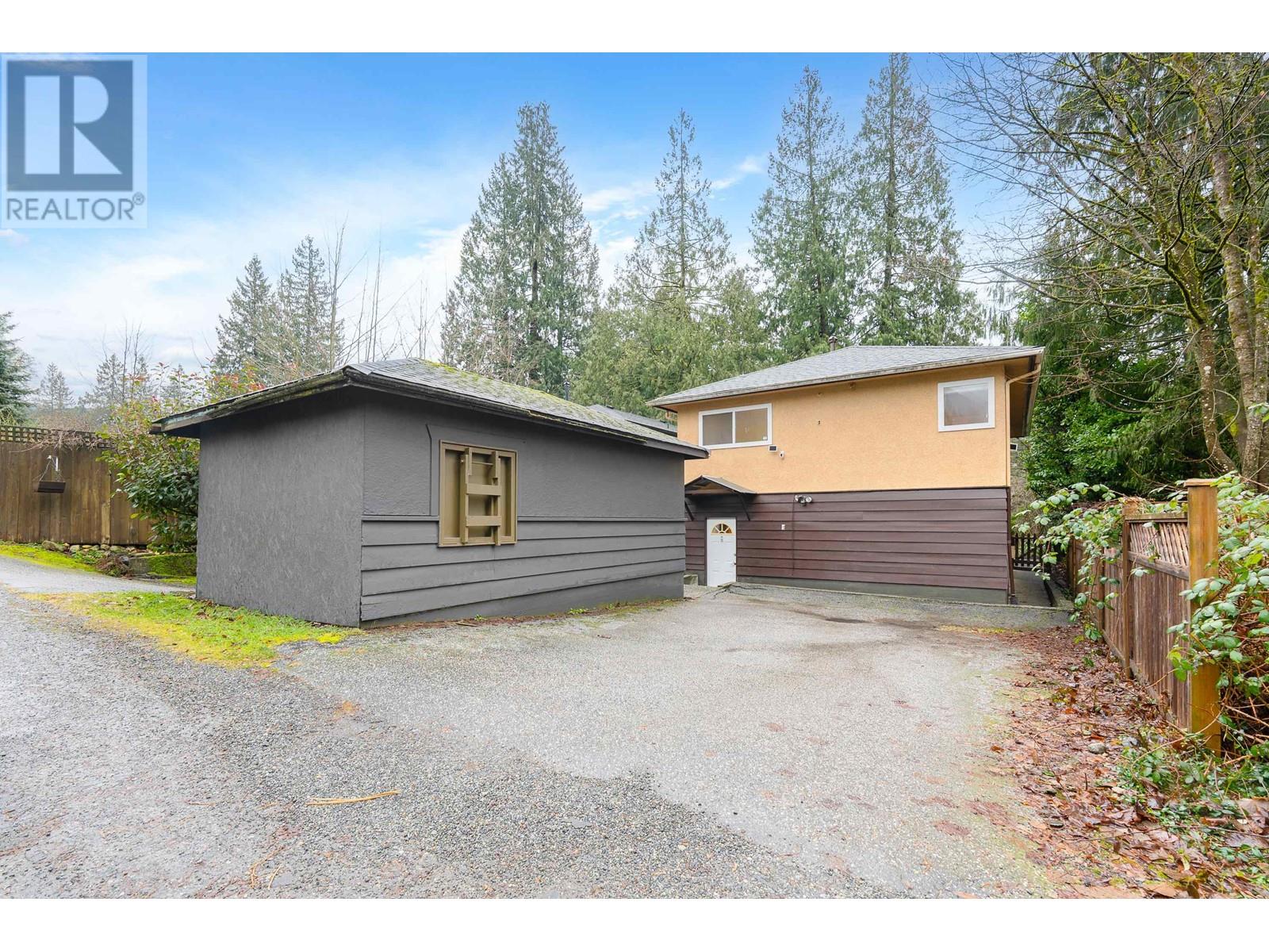 1068 Canyon Boulevard, North Vancouver, British Columbia  V7R 2K4 - Photo 40 - R2971365