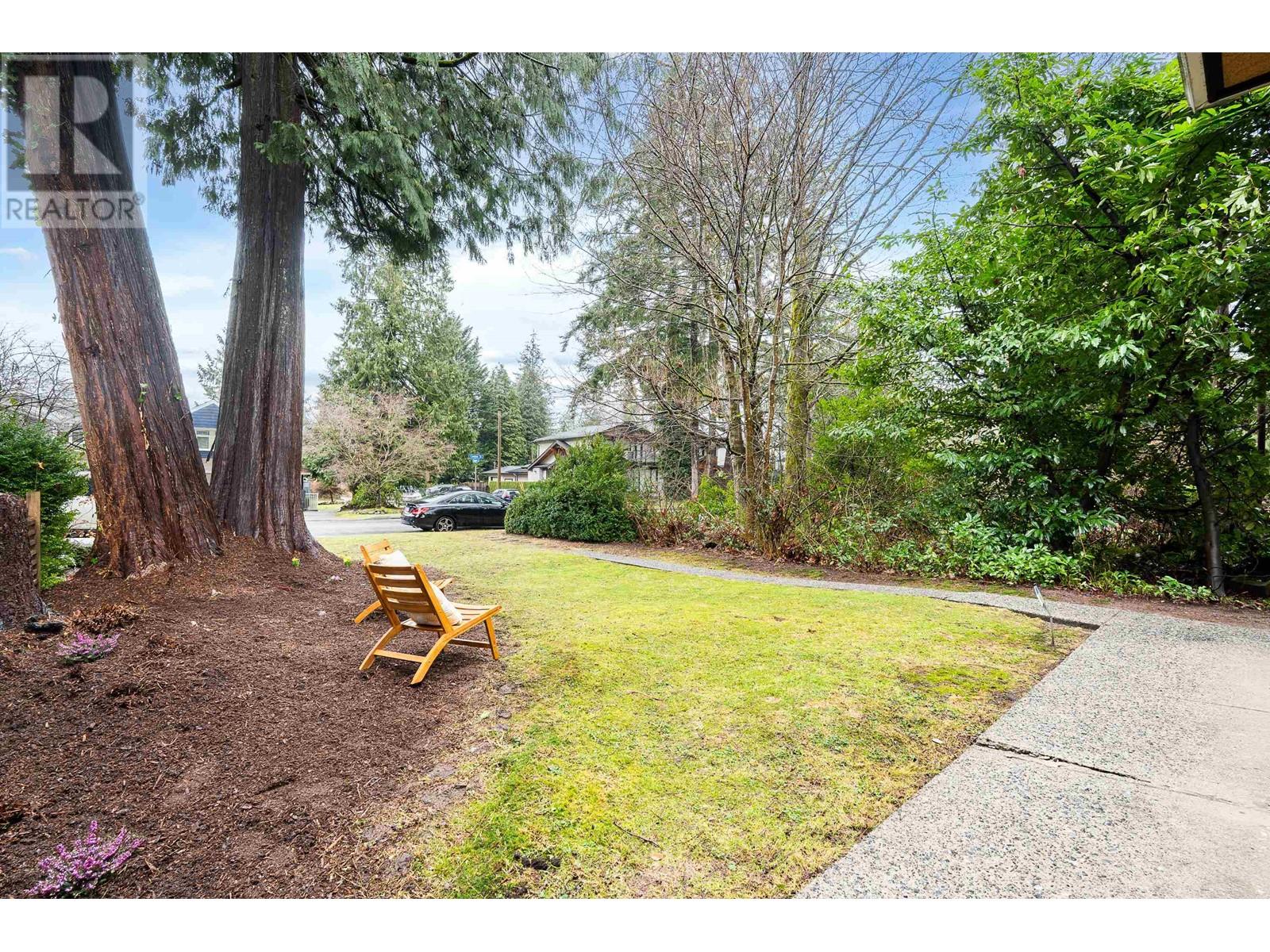 1068 Canyon Boulevard, North Vancouver, British Columbia  V7R 2K4 - Photo 35 - R2971365