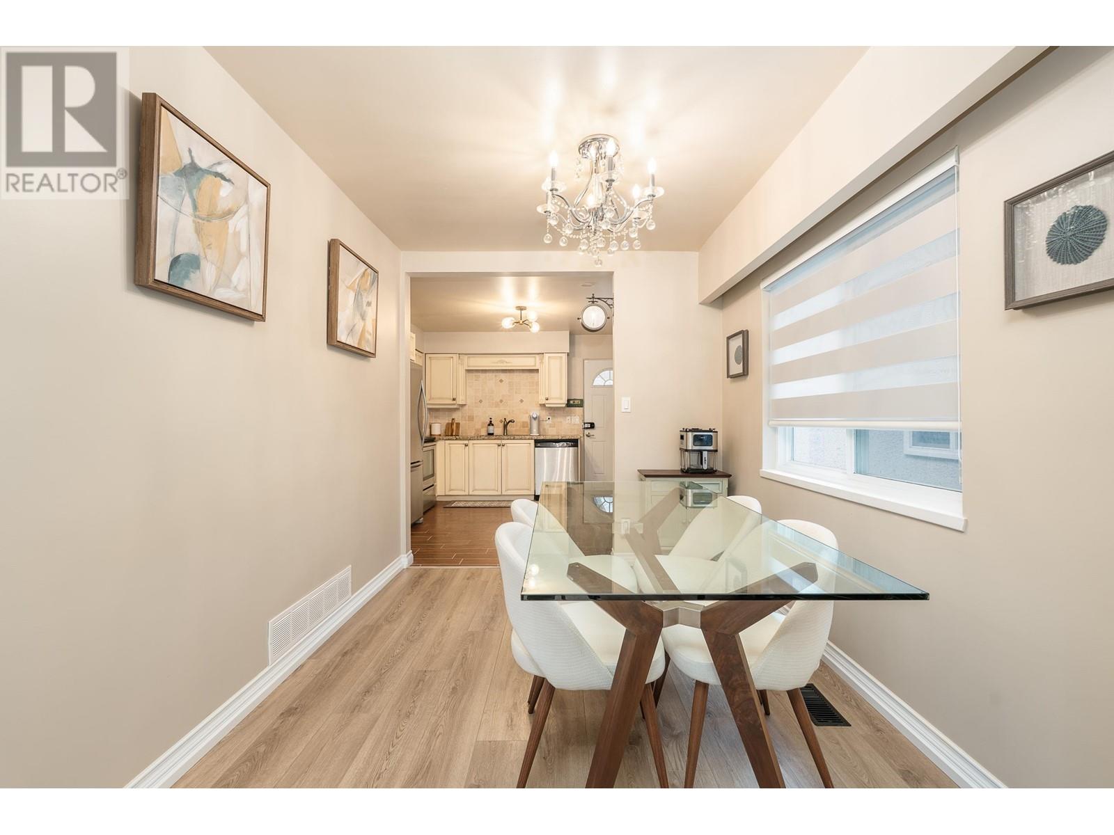 1068 Canyon Boulevard, North Vancouver, British Columbia  V7R 2K4 - Photo 8 - R2971365