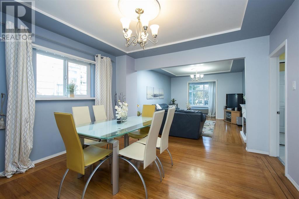 Upper 950 Nanaimo Street, Vancouver, British Columbia  V5L 4S9 - Photo 5 - R2971686