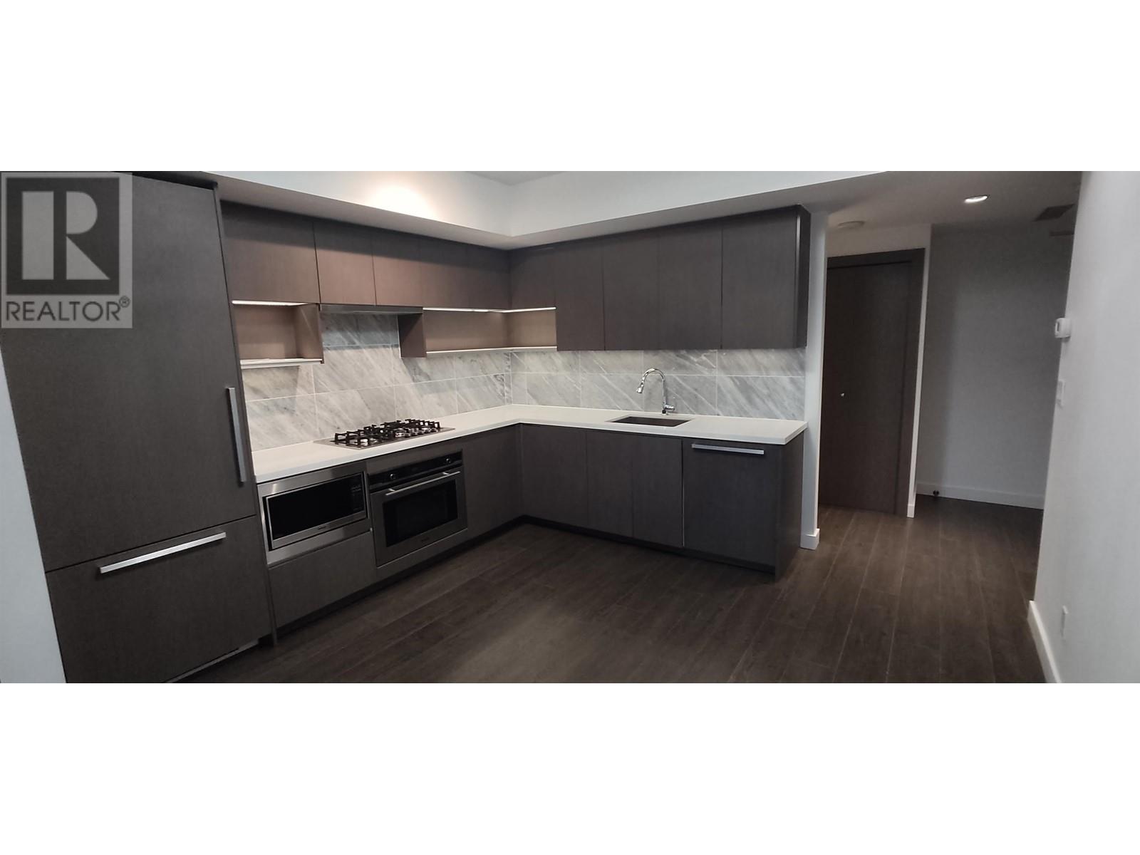 Listing Picture 3 of 15 : 3210 6538 NELSON AVENUE, Burnaby / 本拿比 - 魯藝地產 Yvonne Lu Group - MLS Medallion Club Member