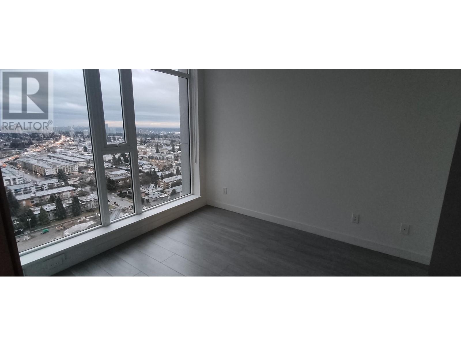 Listing Picture 4 of 15 : 3210 6538 NELSON AVENUE, Burnaby / 本拿比 - 魯藝地產 Yvonne Lu Group - MLS Medallion Club Member
