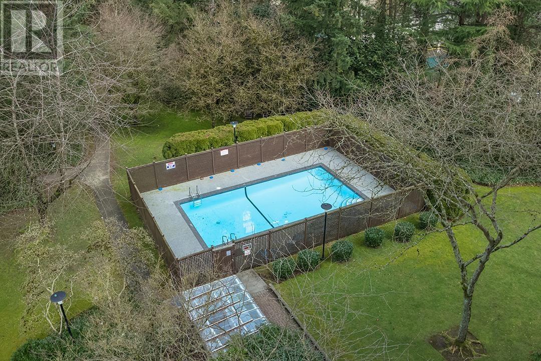 Listing Picture 25 of 25 : 705 7321 HALIFAX STREET, Burnaby / 本拿比 - 魯藝地產 Yvonne Lu Group - MLS Medallion Club Member