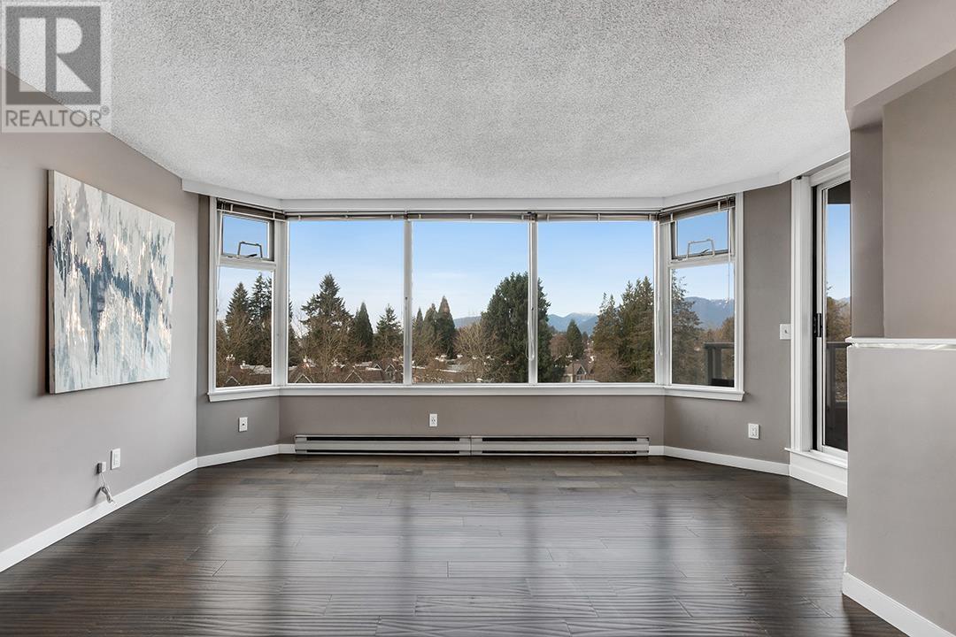 Listing Picture 4 of 25 : 705 7321 HALIFAX STREET, Burnaby / 本拿比 - 魯藝地產 Yvonne Lu Group - MLS Medallion Club Member