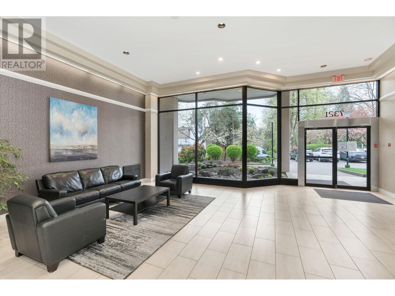 Listing Picture 21 of 25 : 705 7321 HALIFAX STREET, Burnaby / 本拿比 - 魯藝地產 Yvonne Lu Group - MLS Medallion Club Member