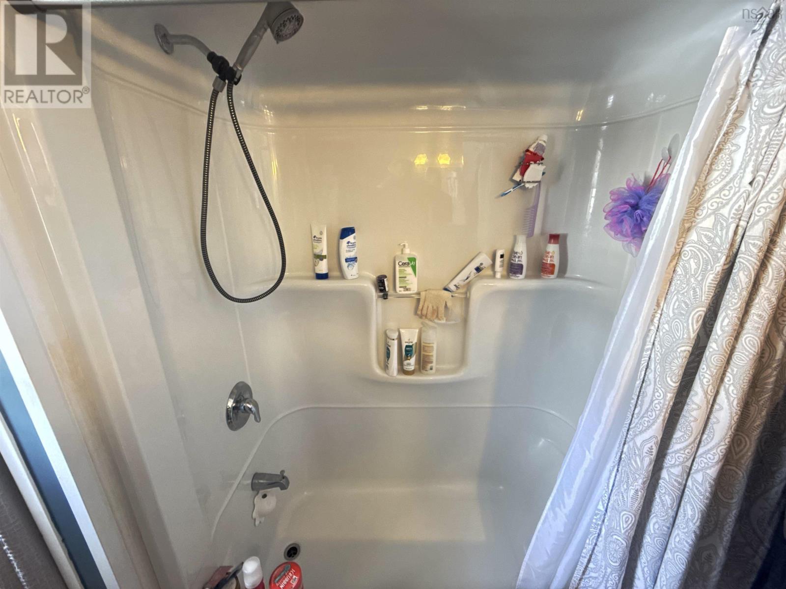 302 Harmony Road, Truro, Nova Scotia  B6L 3P8 - Photo 15 - 202503795