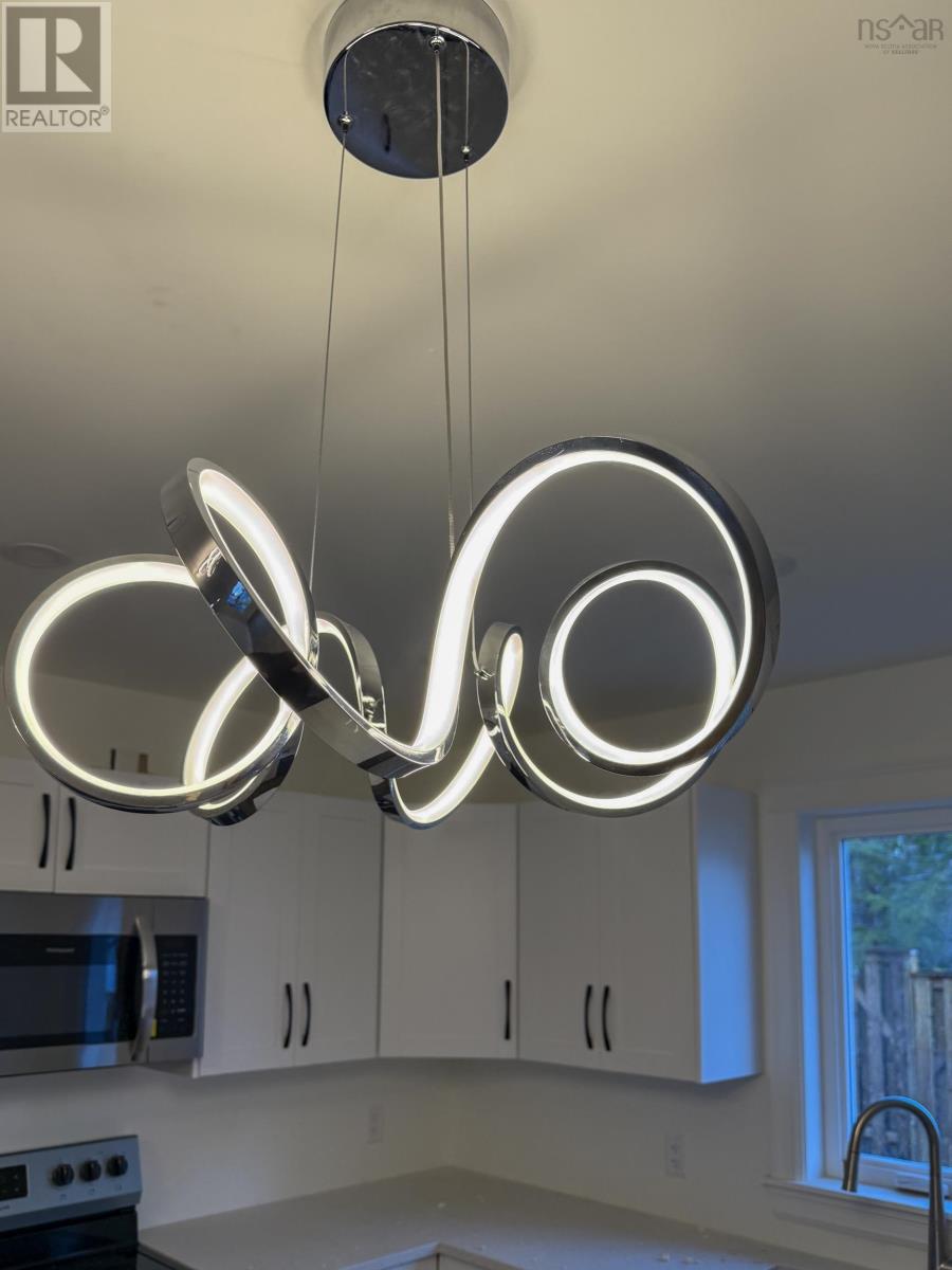 15 Acorn Drive, Bridgewater, Nova Scotia  B4V 8Z3 - Photo 5 - 202503796