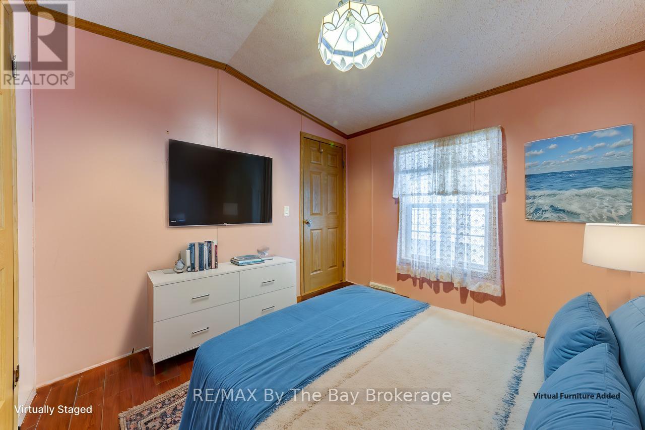 60 Topaz Street, Wasaga Beach, Ontario  L9Z 1X7 - Photo 32 - S11993082