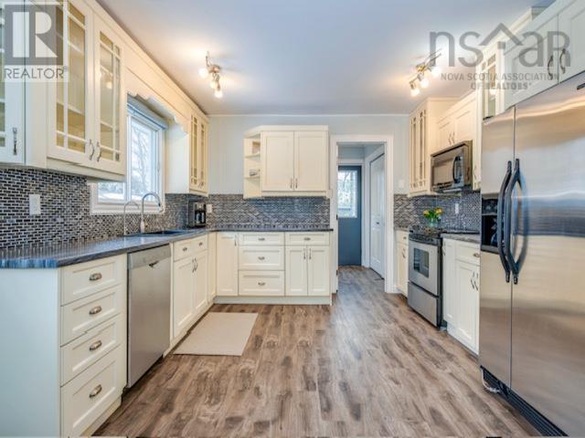 21 Logan Drive, East Hants, Nova Scotia  B2S 1N2 - Photo 3 - 202503800