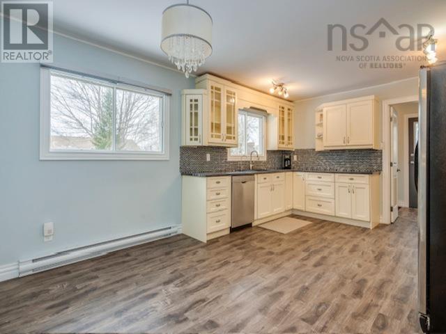 21 Logan Drive, East Hants, Nova Scotia  B2S 1N2 - Photo 7 - 202503800