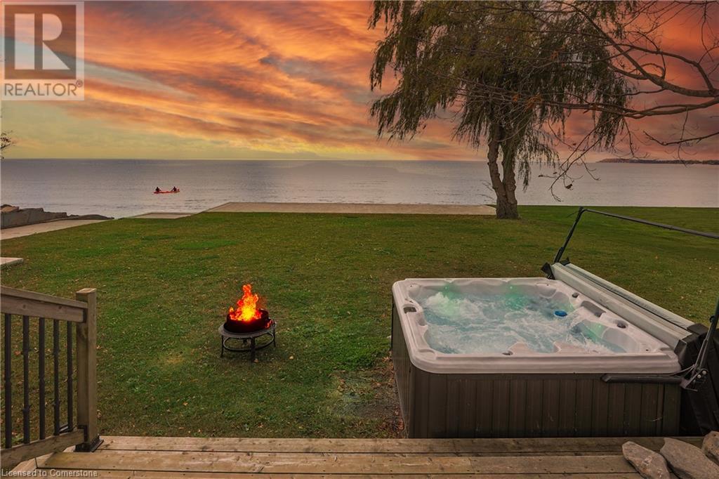 Property at 2952 NORTH SHORE Drive image 4