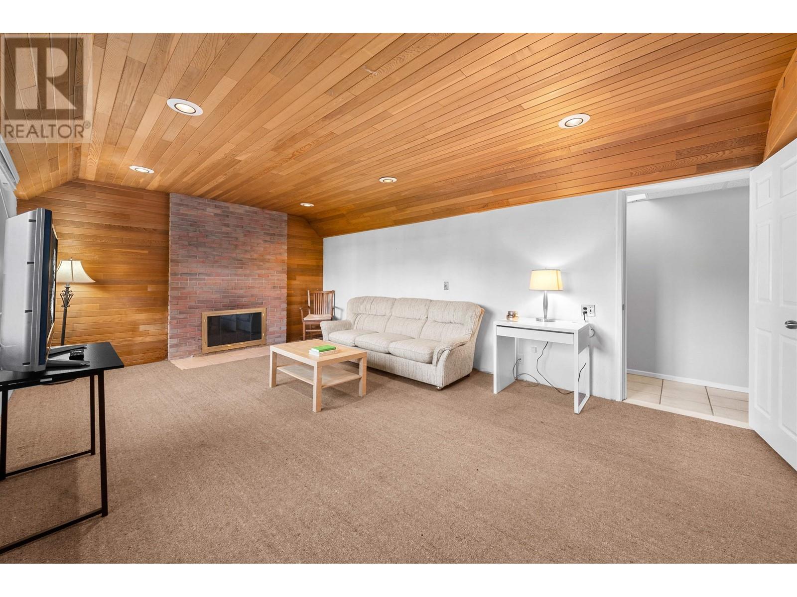 783 Vinedale Road, North Vancouver, British Columbia  V7K 1A1 - Photo 28 - R2971664