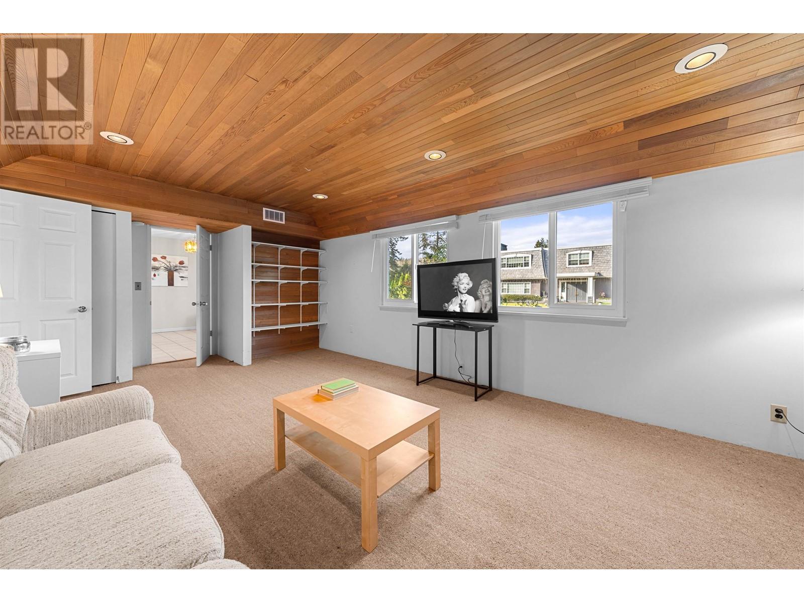783 Vinedale Road, North Vancouver, British Columbia  V7K 1A1 - Photo 31 - R2971664