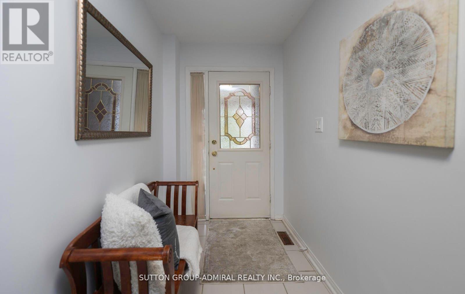 Property at 19 MAXWELL COURT image 4