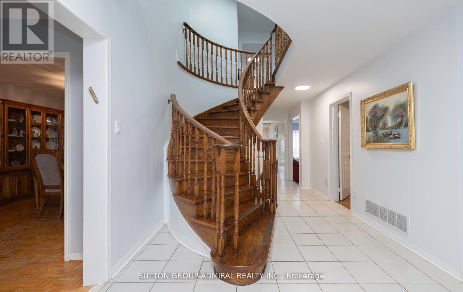 Property at 19 MAXWELL COURT image 5