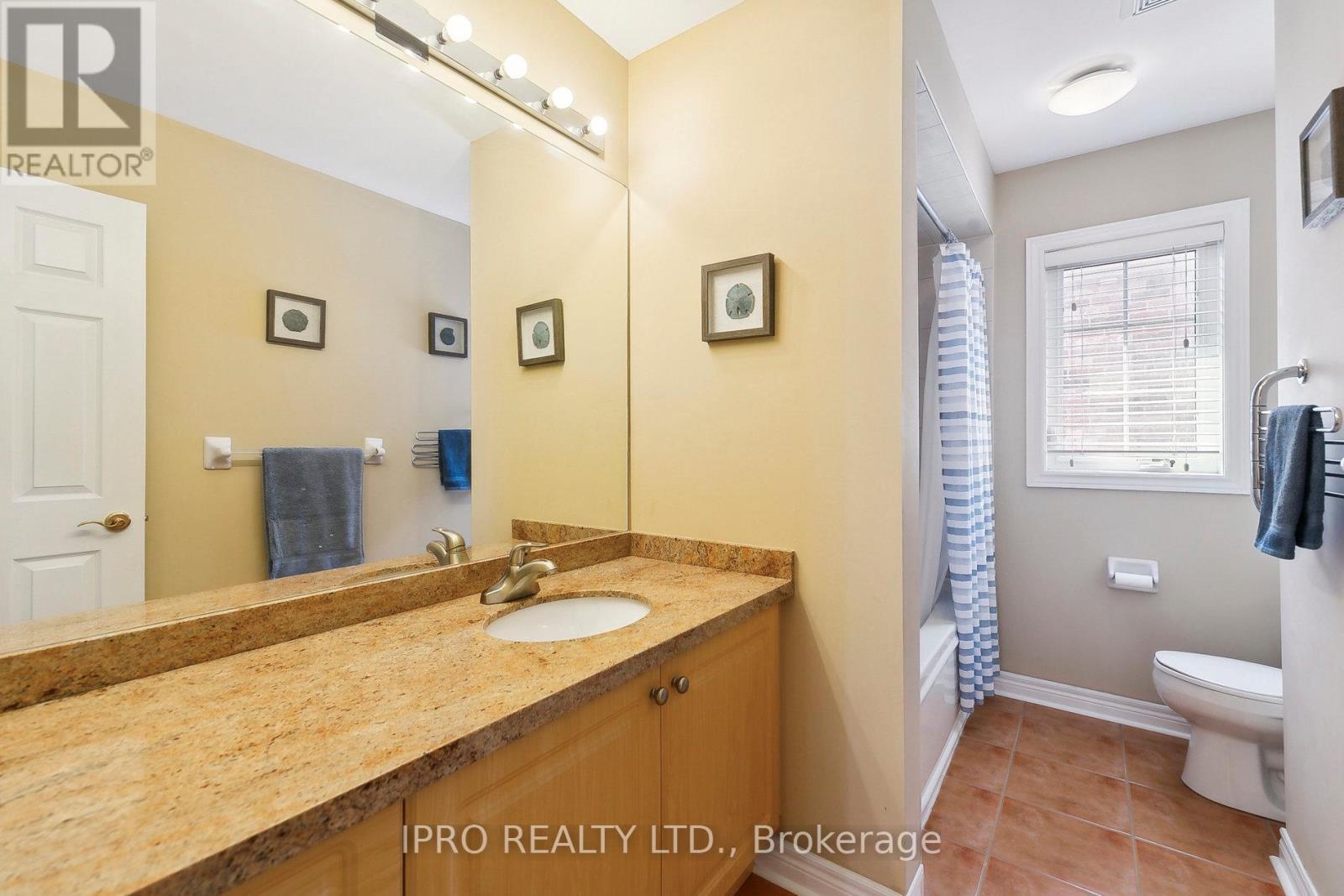 6829 Golden Hills Way, Mississauga, Ontario  L5W 1P3 - Photo 29 - W11993242