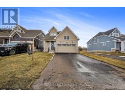 12 OAKMONT DRIVE, Loyalist, Ontario