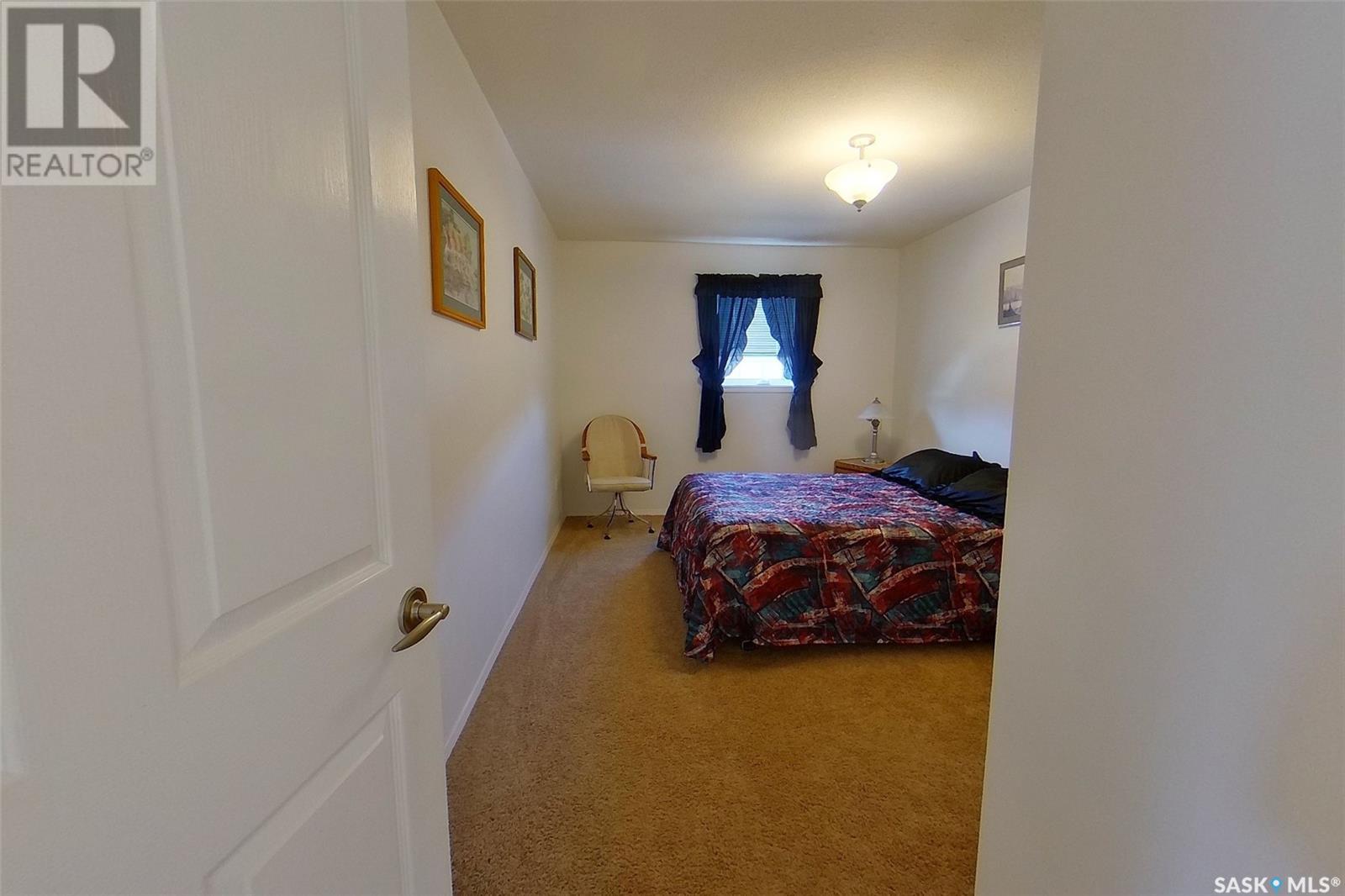 916 103rd Avenue, Tisdale, Saskatchewan  S0E 1T0 - Photo 12 - SK996745